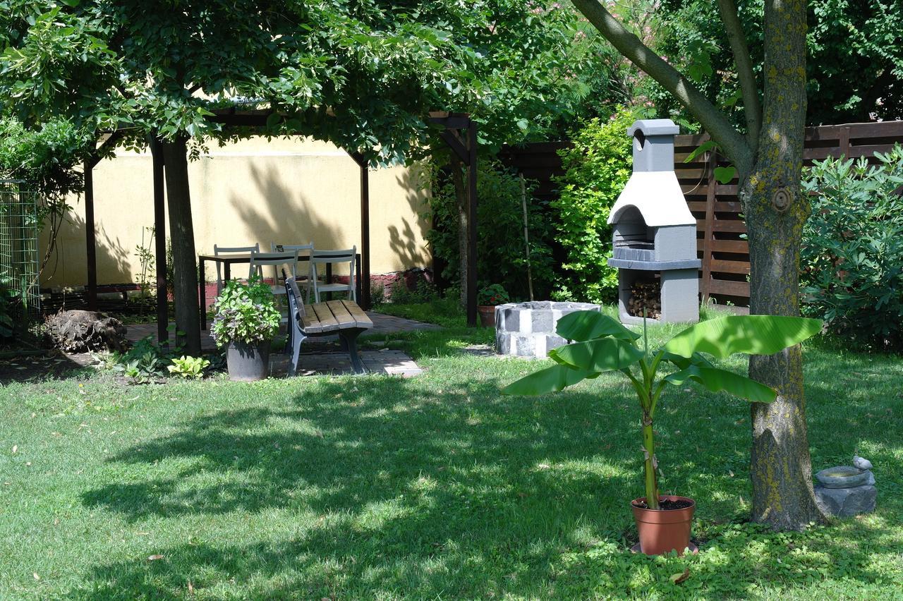 Nora Apartman Gyula Dış mekan fotoğraf